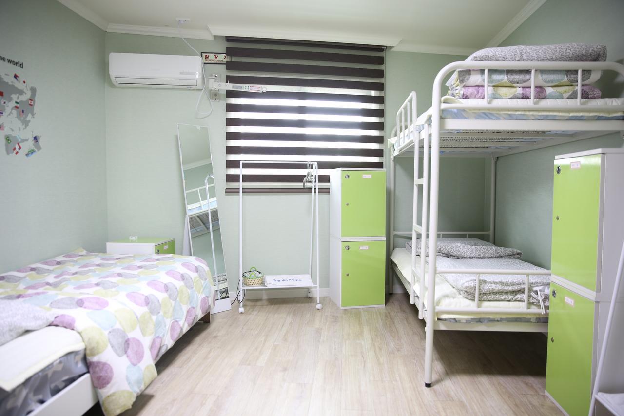 Kingkong Guesthouse Busan Ngoại thất bức ảnh
